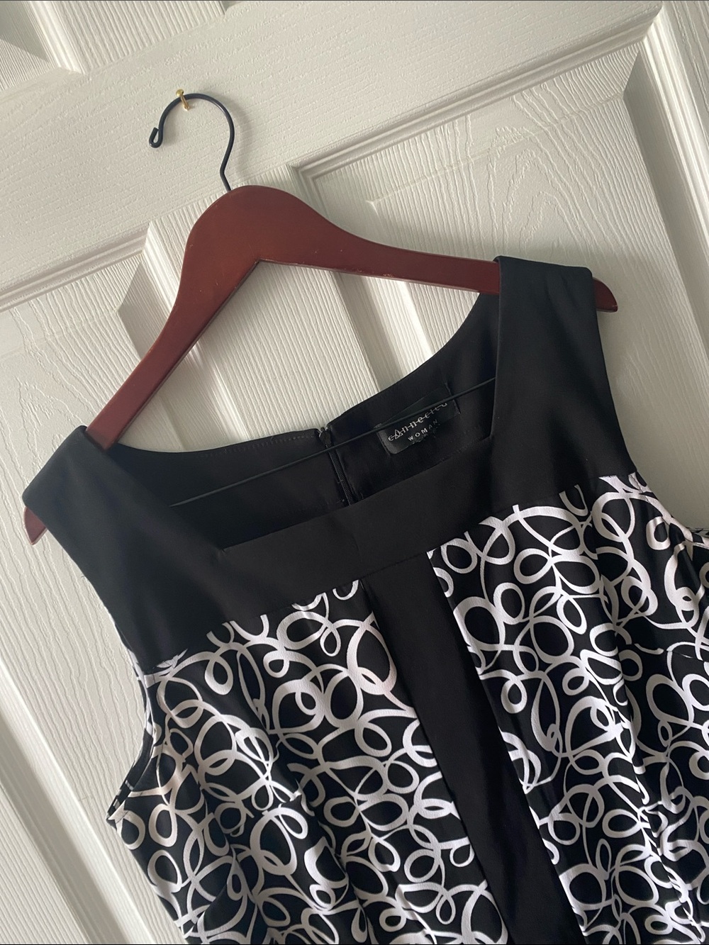 Connected Apparel Black & White Sleeveless Midi Dress with Circle Print XL - Picture 8 of 8